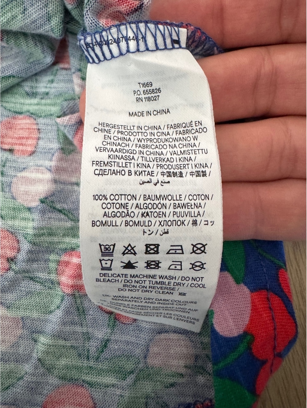 Boden Blue Cherry Print Cotton Button-Front Top - Whimsical Indie Sleaze (US 8) - Picture 6 of 6